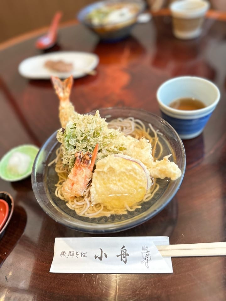 Hida soba with prawn tempura and vegetable kakiage at Kofune, Takayama
